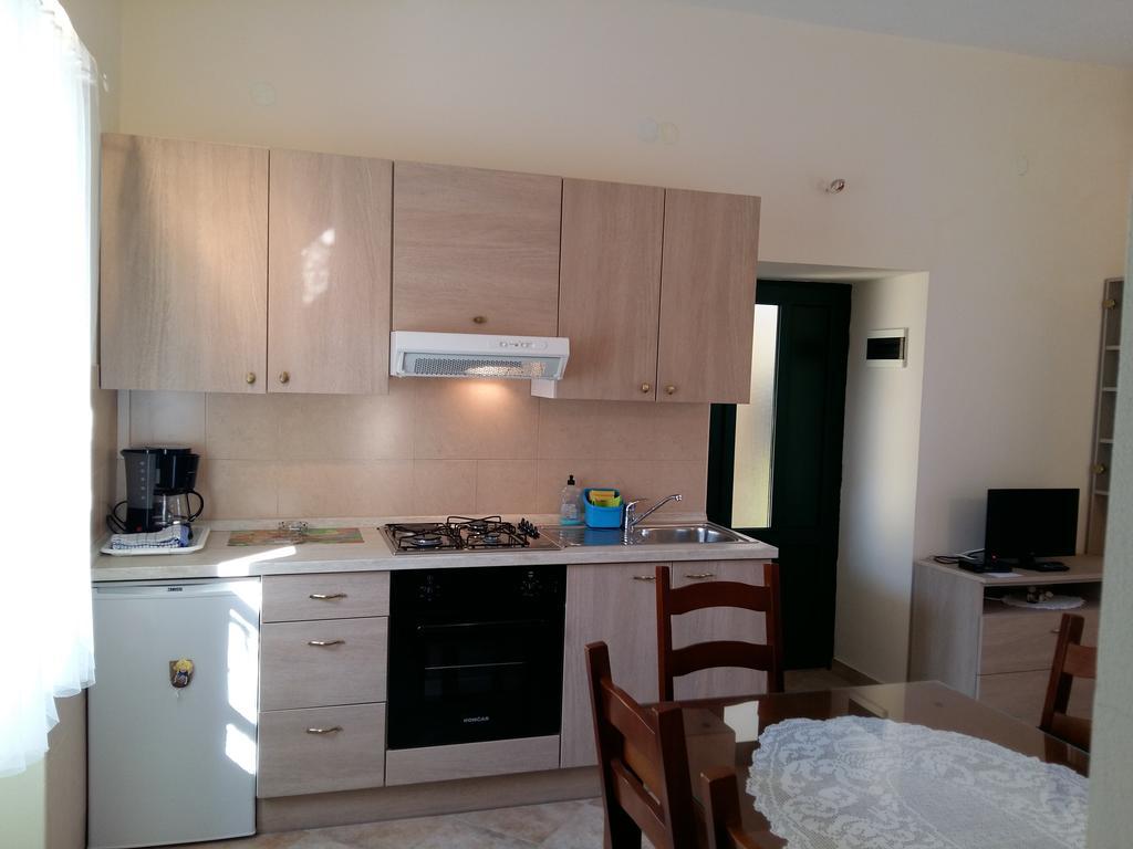 Milutinov Dvor Apartments วรซี ภายนอก รูปภาพ